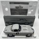 1963 JAGUAR LIGHTWEIGHT E-TYPE #47 "COOMBS 4 WPD" 1:18 PARAGON 98341